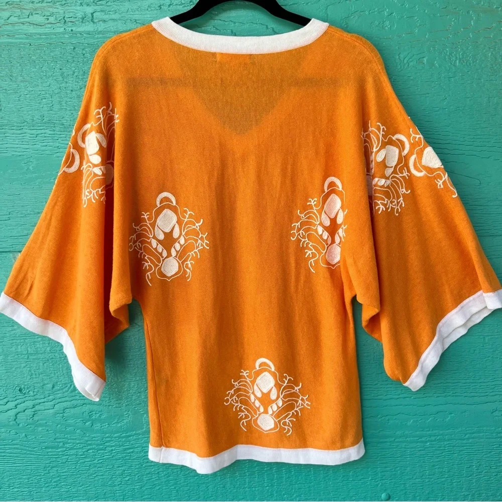 KENAR Sweater Top Embroidered Light Knit Orange White Kimono Sleeves SIZE SMALL